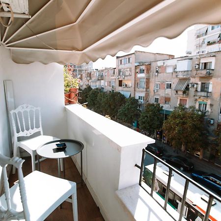 Barrikada Str Modern Apartments - The Nest 地拉那 外观 照片