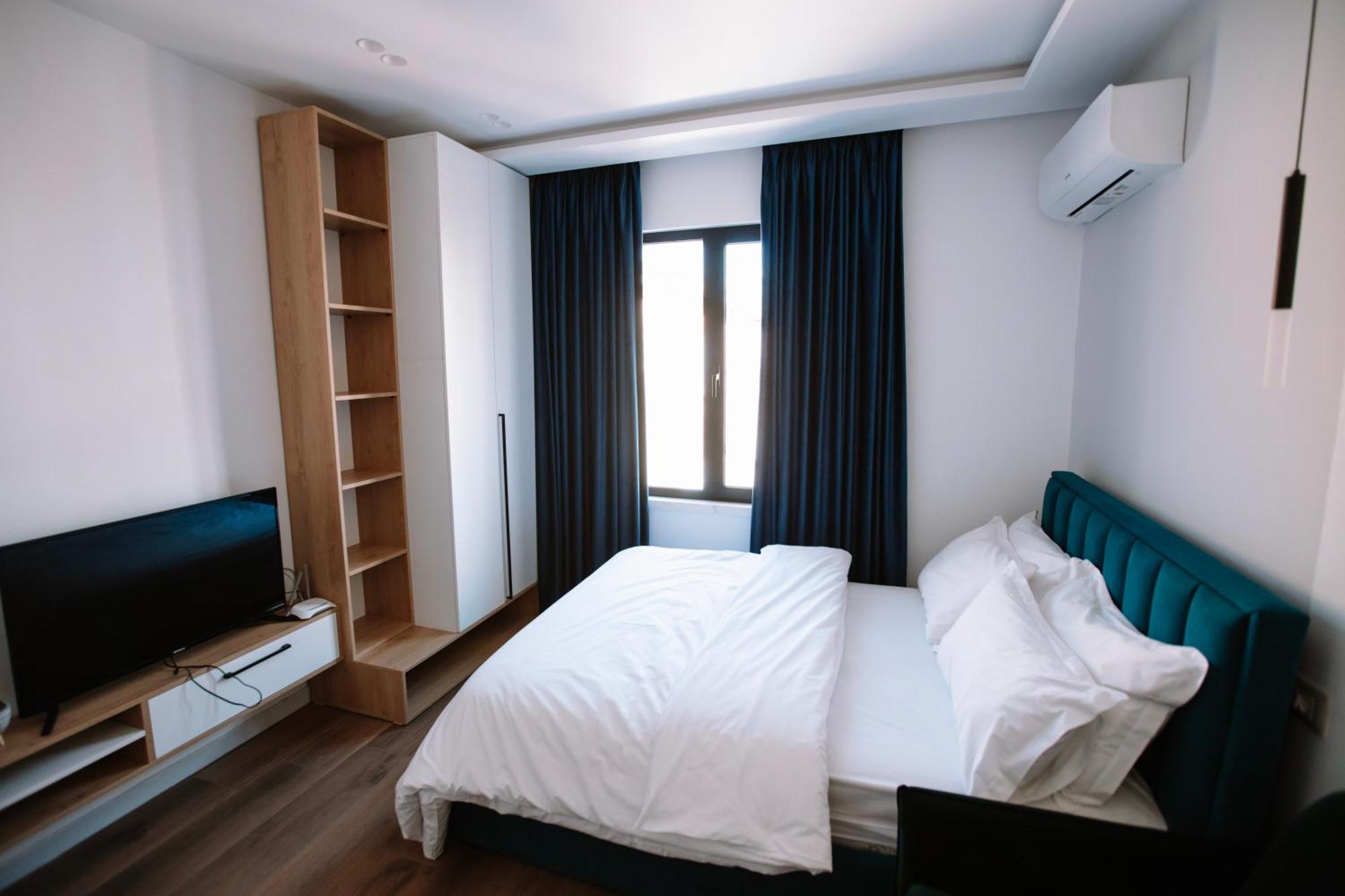 Barrikada Str Modern Apartments - The Nest 地拉那 外观 照片