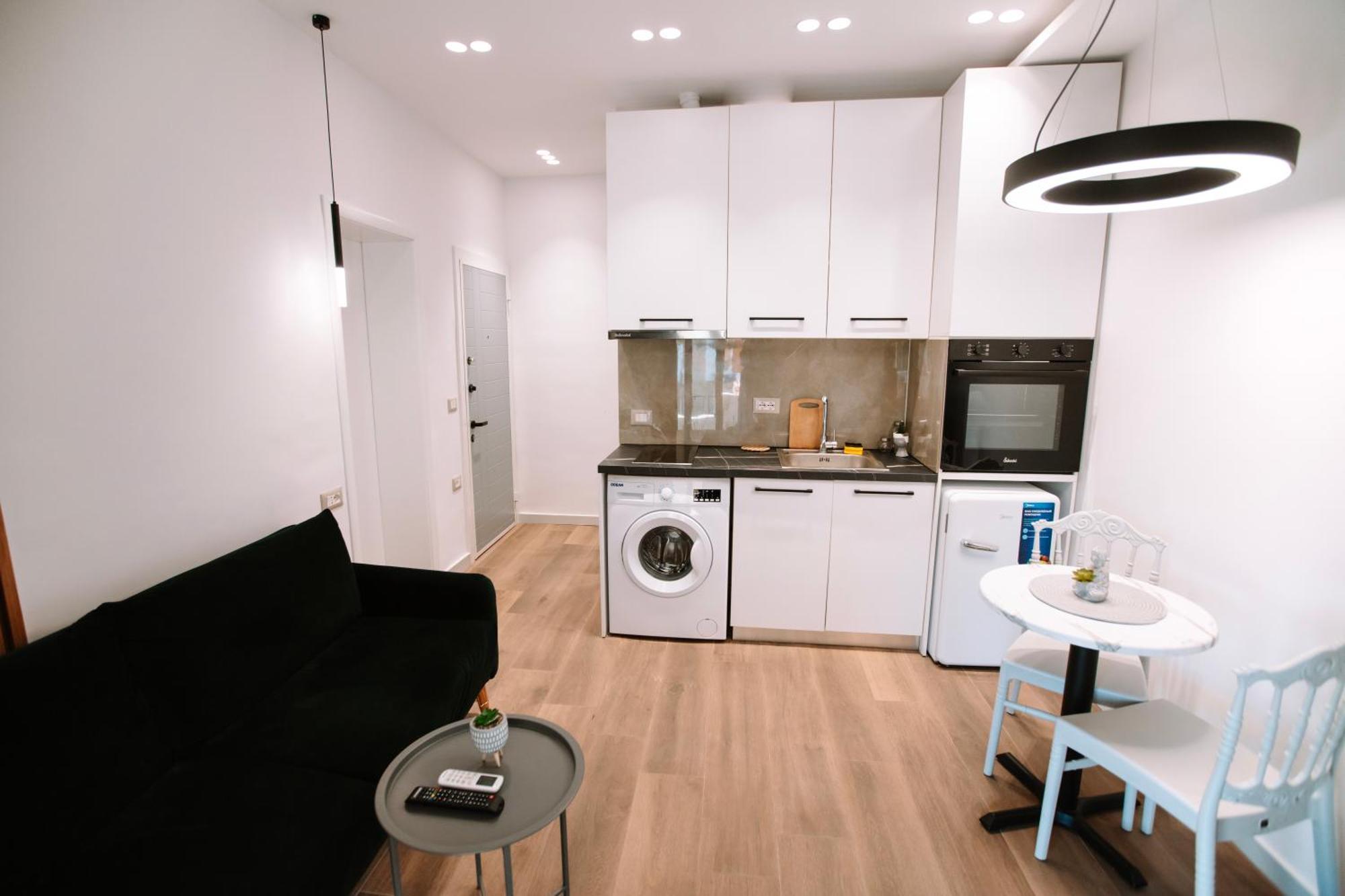 Barrikada Str Modern Apartments - The Nest 地拉那 外观 照片